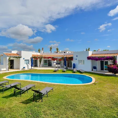 וילה Luxuosa Miramar קארבואירו