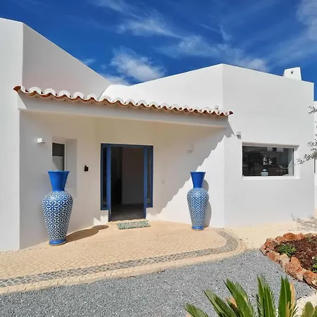 Luxuosa Miramar Villa *